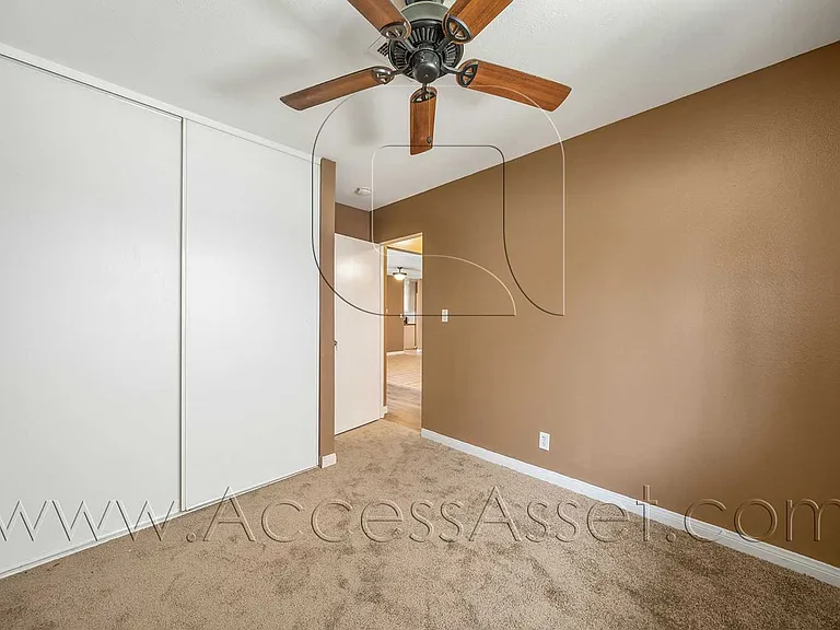 52585 Avenida Velasco — Photo 11