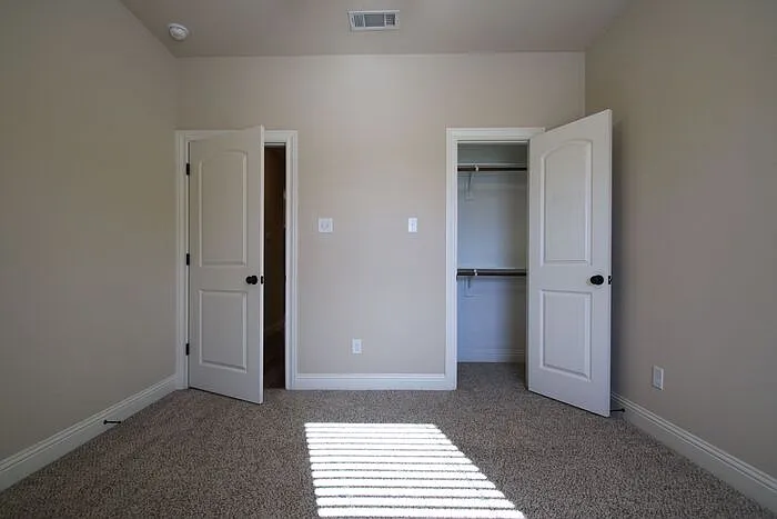 8009 Bangor Dr — Photo 24