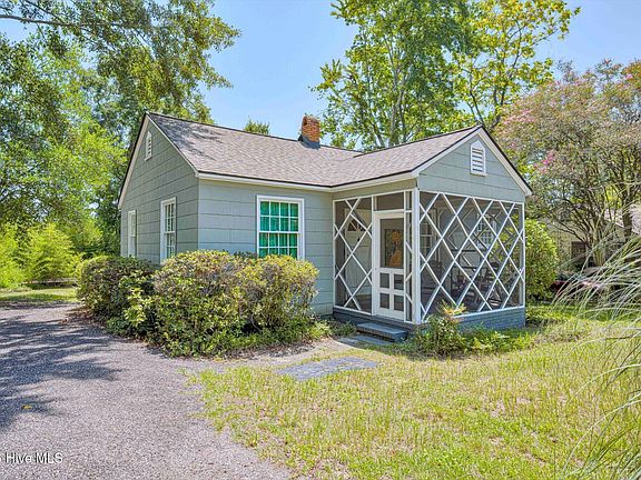 3rd image of 1742 Davidson Drive