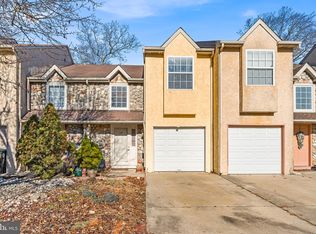 115 Lakeside Dr, Atco, NJ 08004