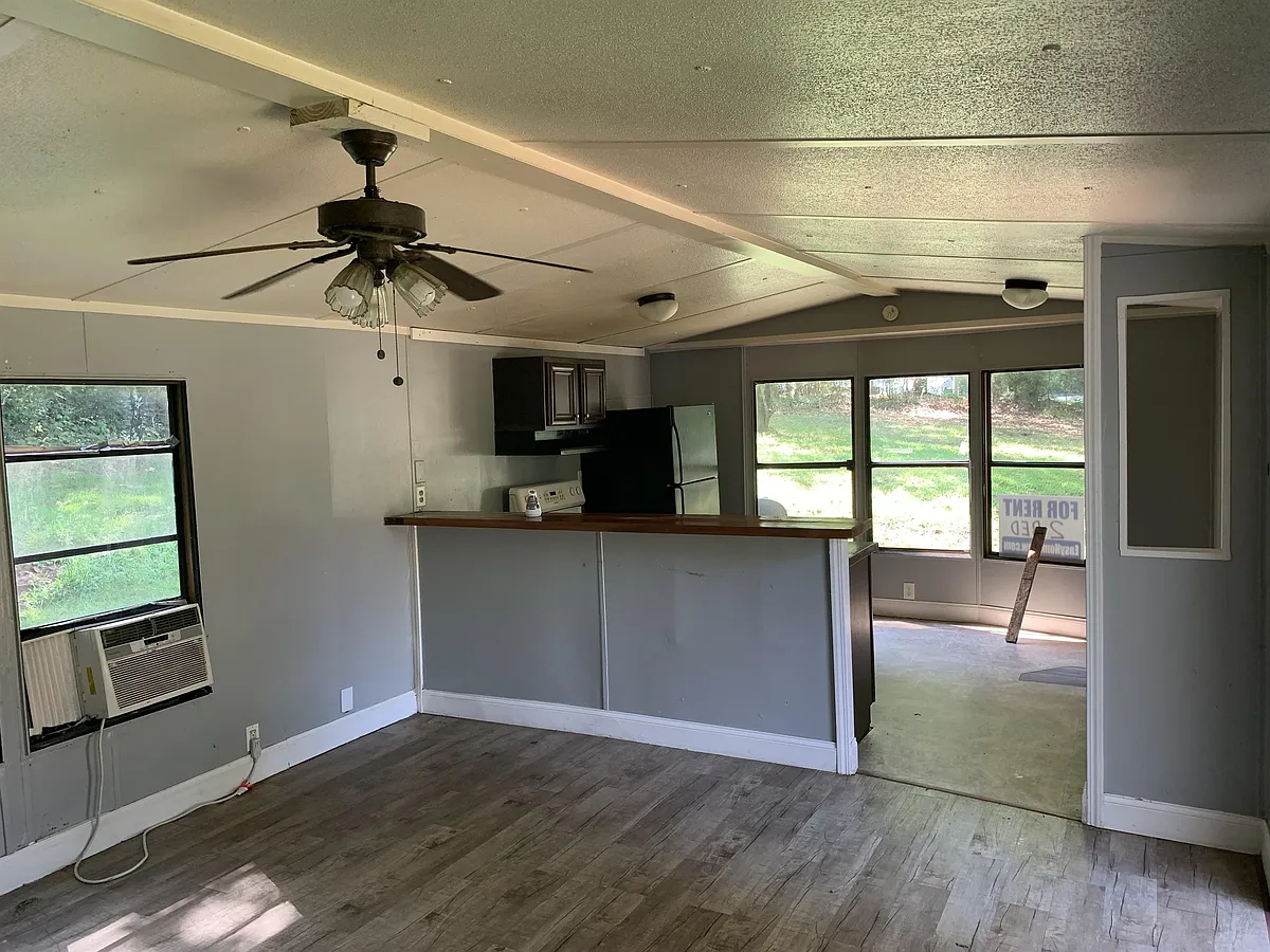 kitchen - 6855 Skyview Dr