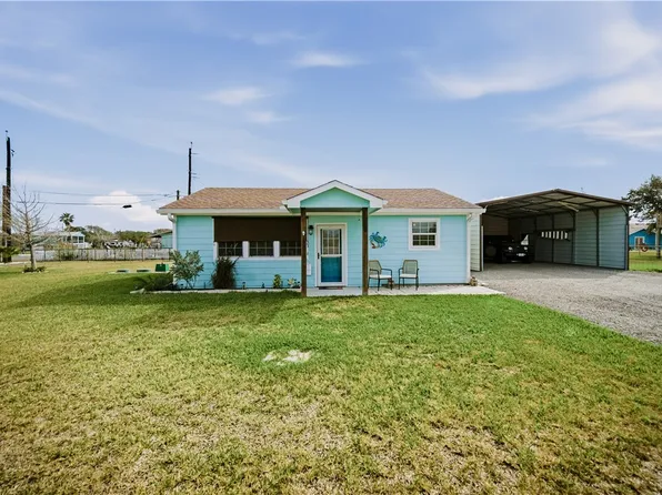 117 Pompano Dr, Rockport, TX 78382