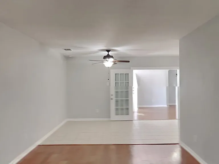 1838 Crooks Ct — Photo 4