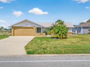 4001 Topsail Trl, New Port Richey, FL 34652