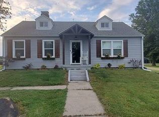 1995 State Highway 15, Fairfield, IL 62837