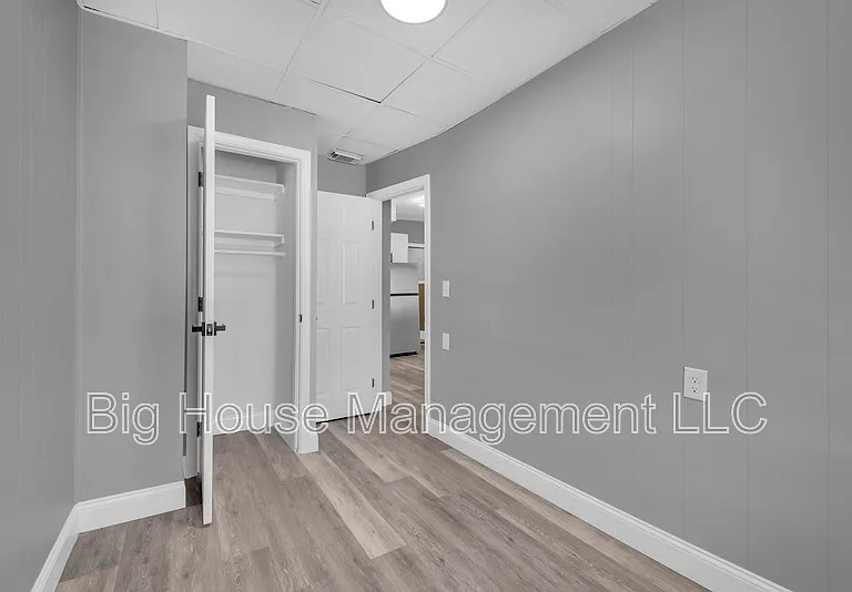 1725 Hollins St #3 — Photo 4