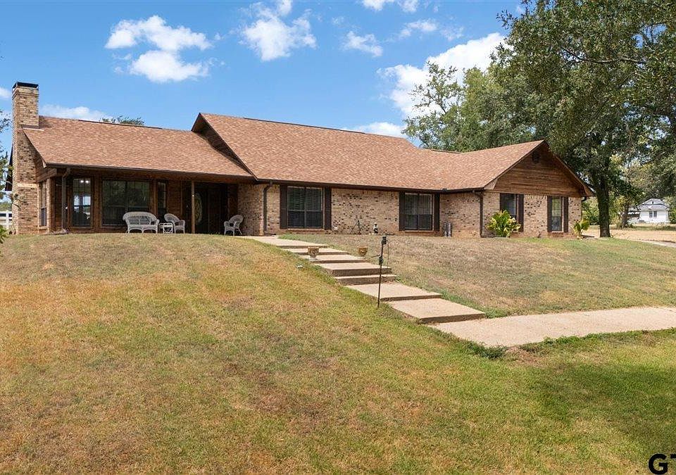 1st image of 10698 County Road 173 N
