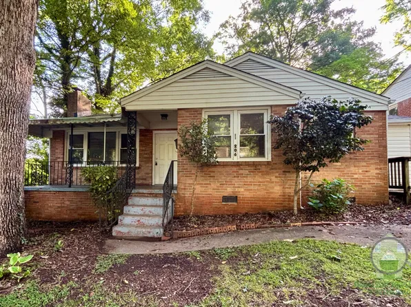206 Von Hollen Dr, Greenville, SC 29617