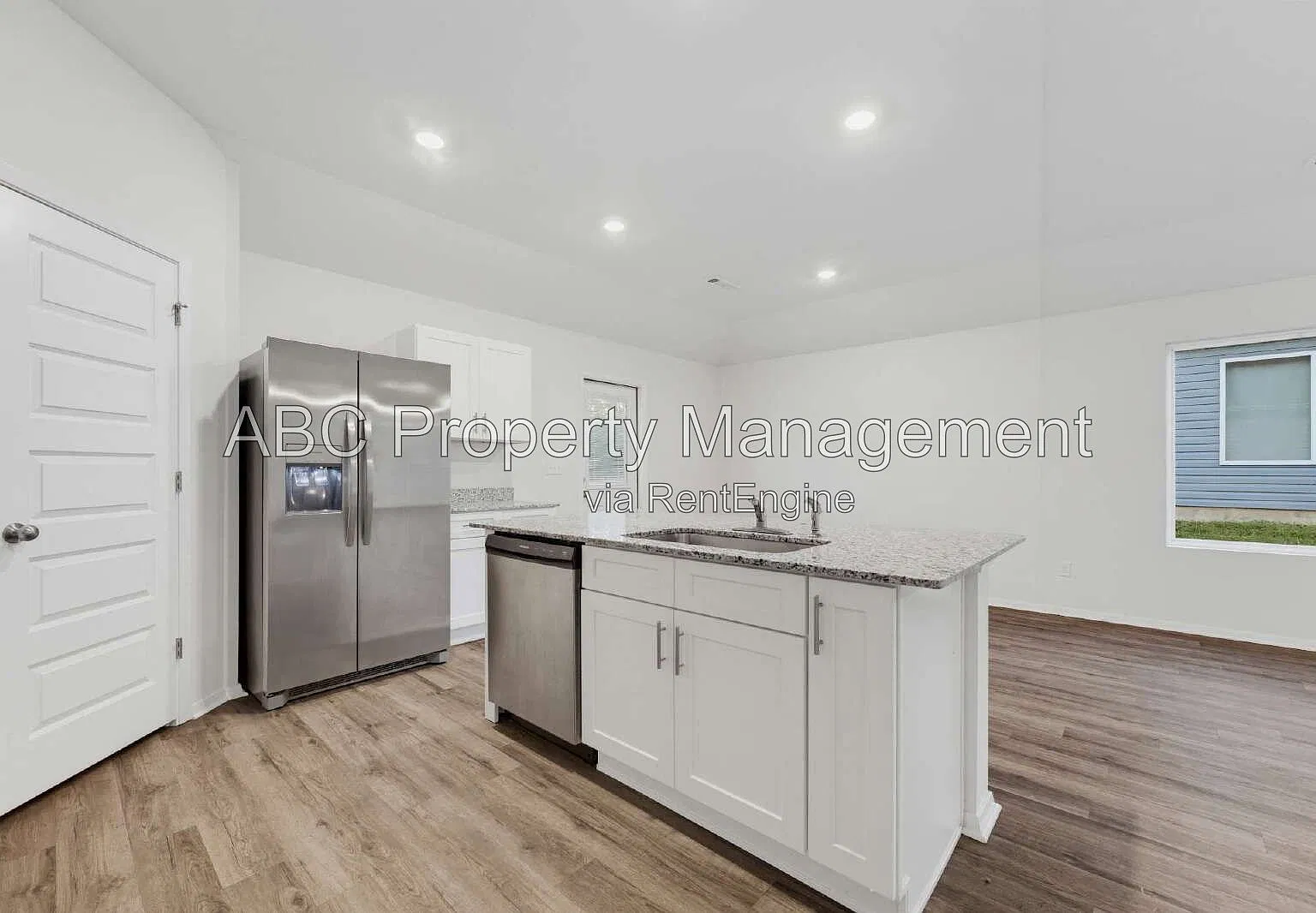 4 bed, 2.0 bath, 1496 sqft, $1,800 — Photo 3
