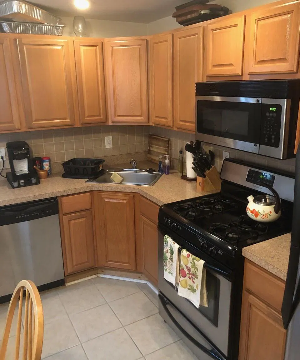 2 bed, 808 sqft, $1,250 — Photo 2