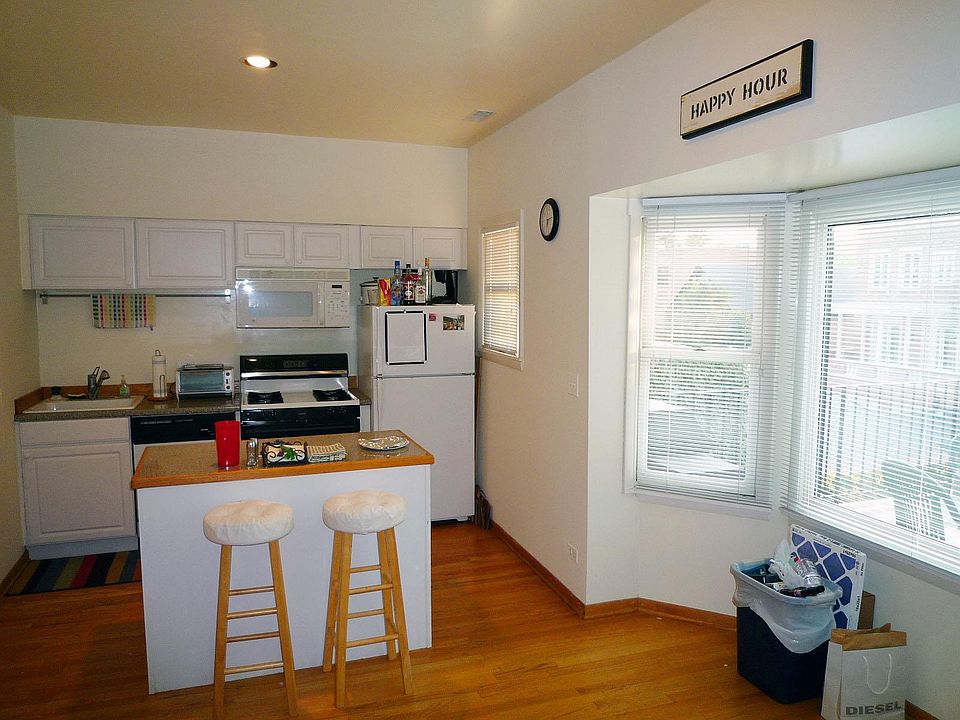 1st image of 1934 N Orchard St #3