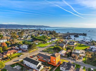 360 Grand Ave, Crescent City, CA