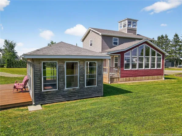 58 Venice Ave, Dundas, NB E4R 5X4