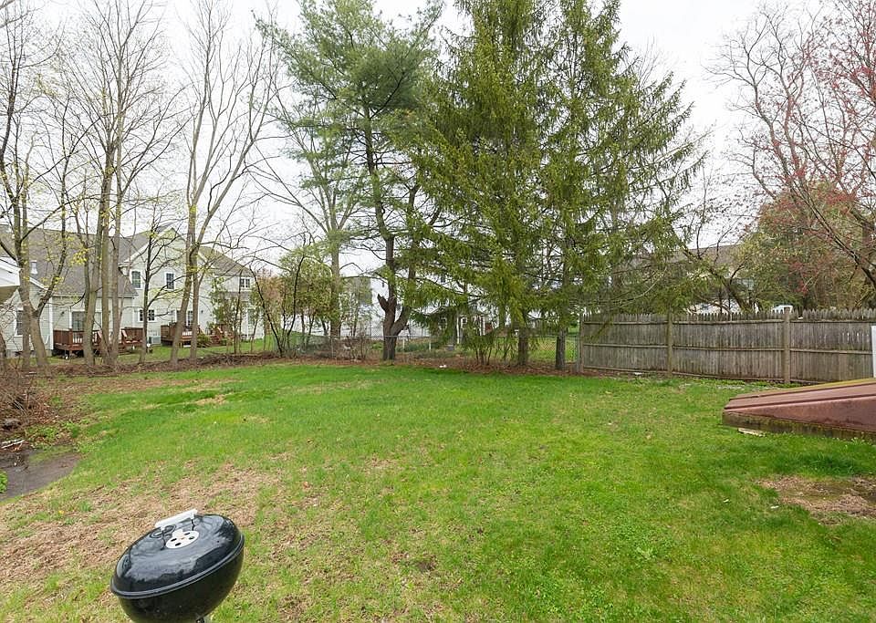 5 Columbus Ave Milford MA 01757 Zillow