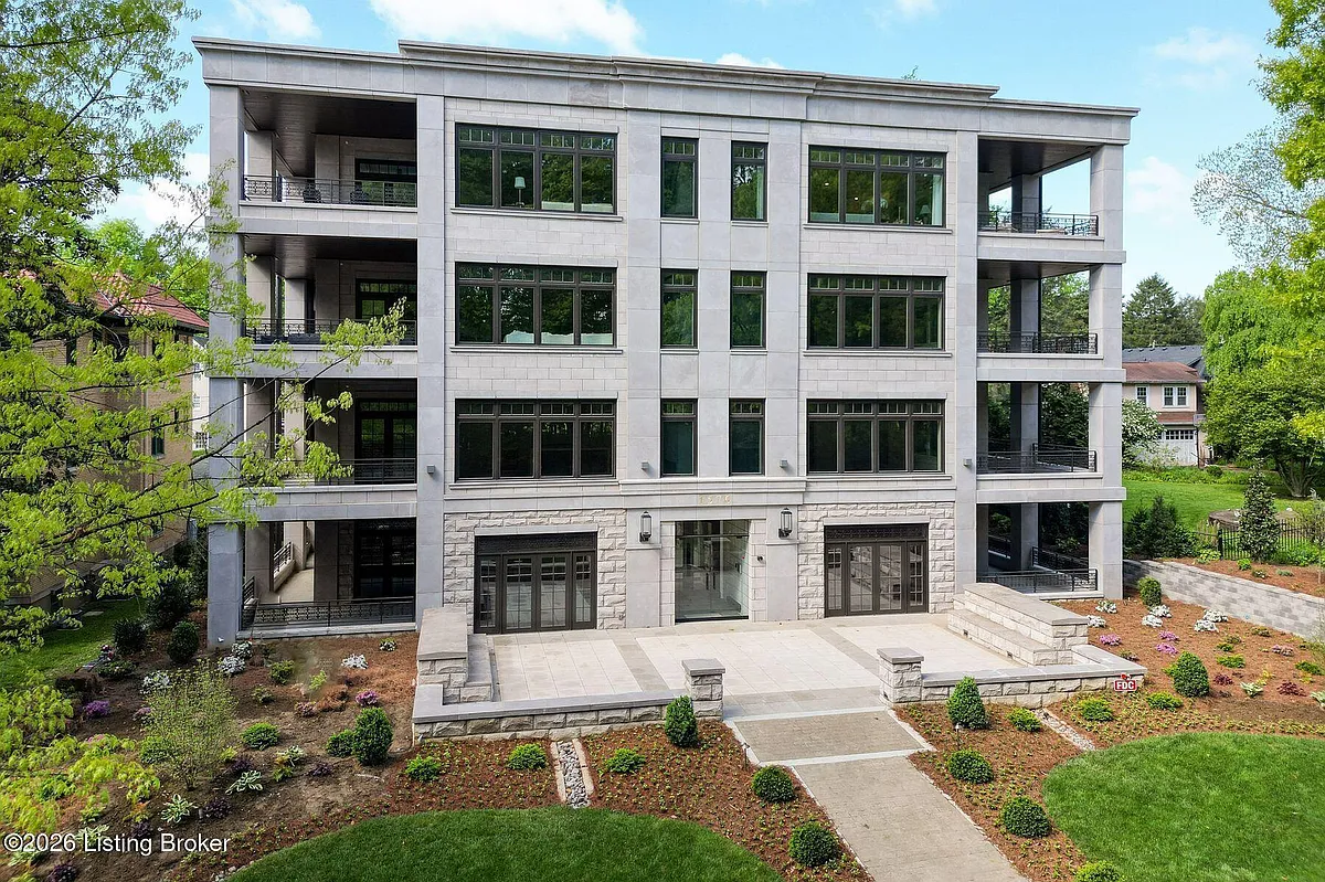 Building Photo - 1576 Cherokee Rd #6