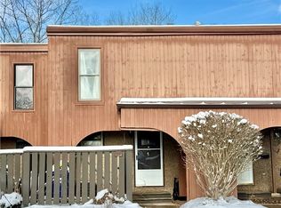 279 Cedar Ct, Baldwinsville, NY 13027