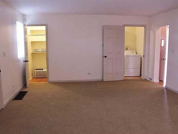 4th image of 431 Stanton St