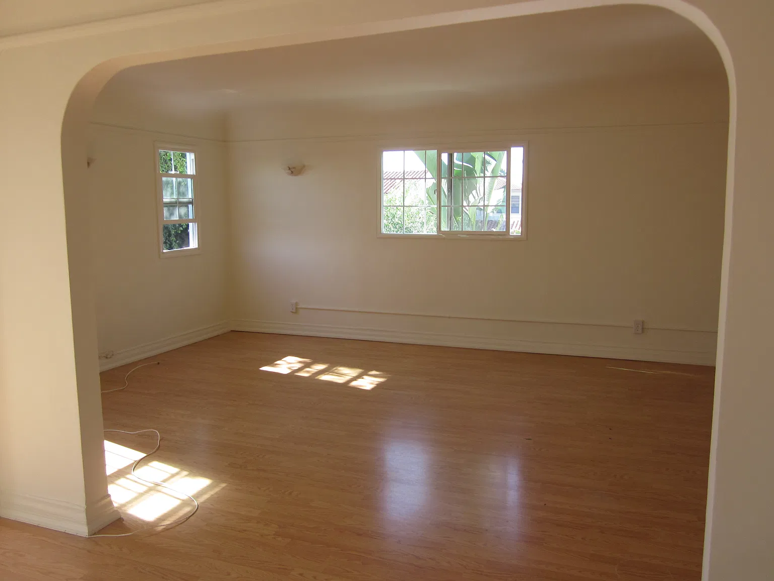 2 bed, 1000 sqft, $2,600 — Photo 1