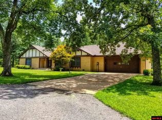 428 Woodridge Dr, Mountain Home, AR 72653
