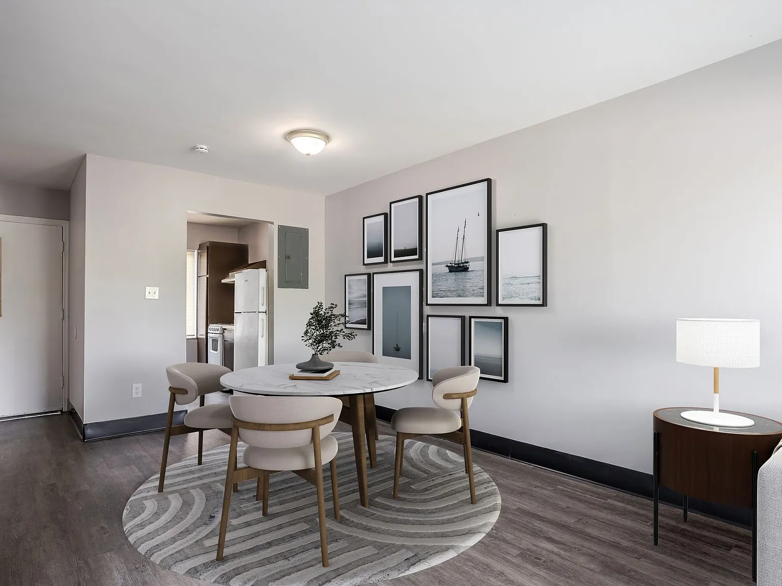 Gardenview Flats — Photo 3
