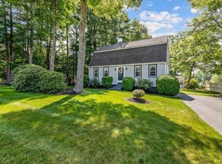 35 Stoney Point Dr, Kingston, MA 02364