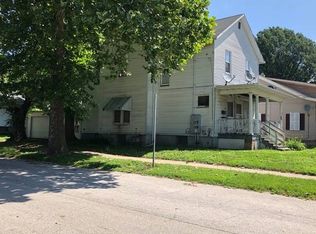 525 W Grove St, Bloomington, IL