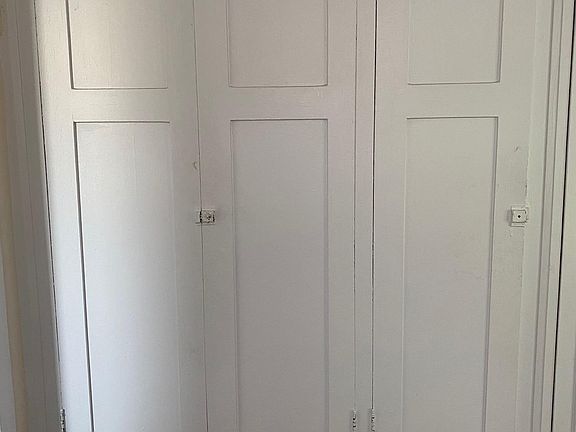 3rd image of 4528 N Damen Ave APT 3a