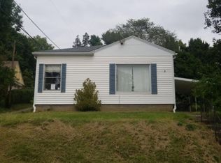 711 Harrison Ave, Cambridge, OH 43725