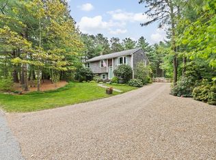 5 Oaken Bucket Ln, Plymouth, MA 02360