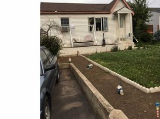 2631 Knights Rd, Bensalem, PA 19020