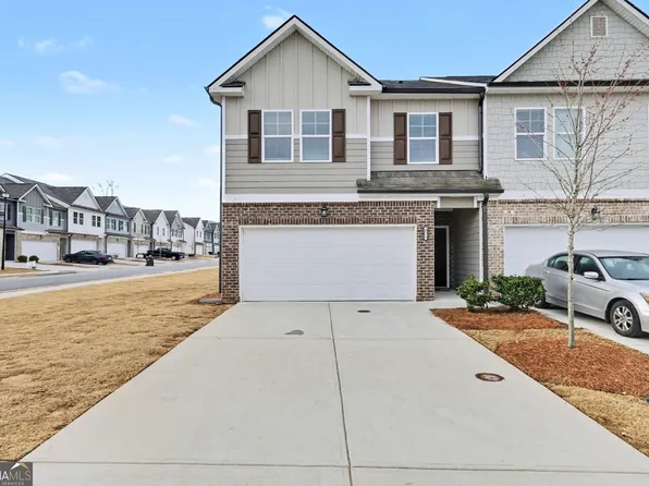 4574 Bishops Ln, Oakwood, GA 30566