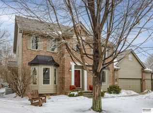 2021 S 182nd Avenue Cir, Omaha, NE 68130