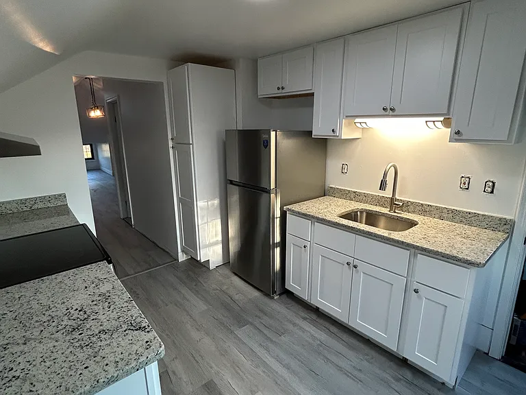 1814 Olive St #3 — Photo 11