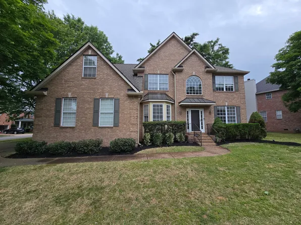 283 Stonehaven Cir, Franklin, TN 37064