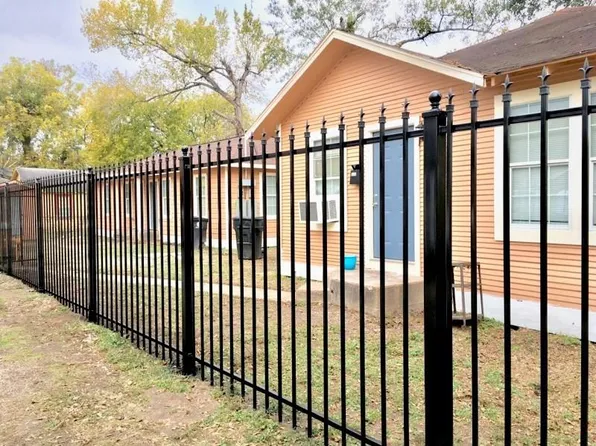 1704 Sam Wilson St #7, Houston, TX 77020