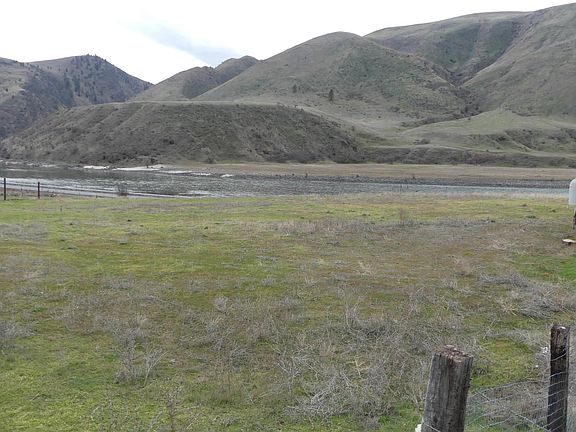 2nd image of 260 Slate Creek Rd