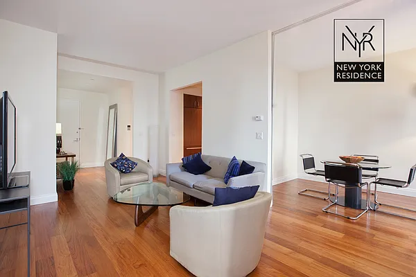 Rented by New York Residence | media 27