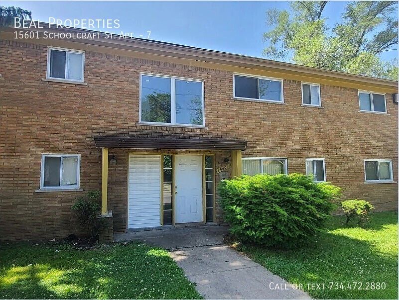 1st image of 15601 Schoolcraft St APT 7