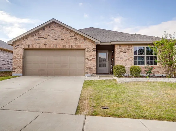 3033 Whitetail Chase Dr, Fort Worth, TX 76108