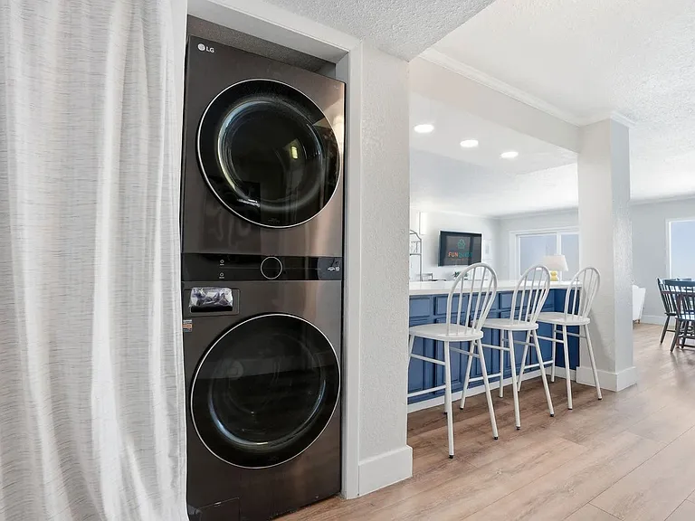 Washer/Dryer