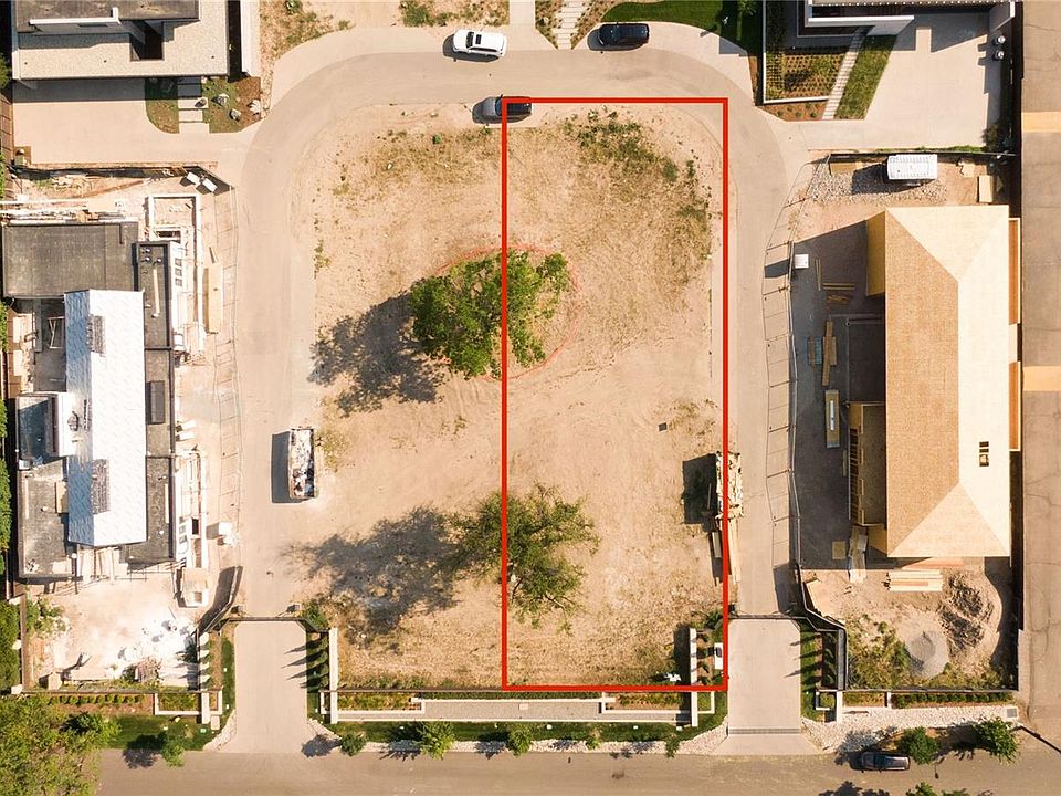 1st image of 2628 E Cedar Ave