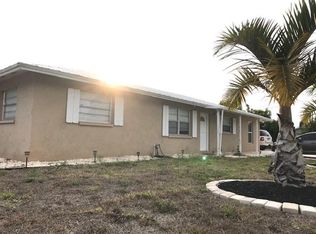18441 Iris Rd, Fort Myers, FL 33967