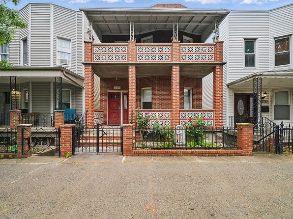 1858 Wallace Ave