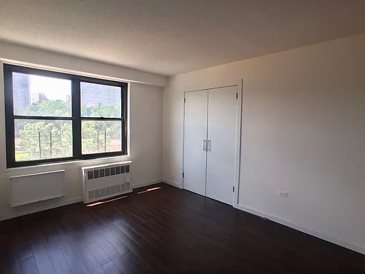 Rented by Sovereign Associates | media 13