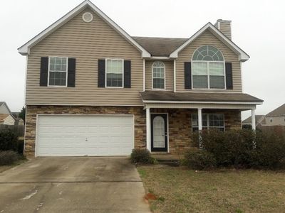 11 Navajo Trl, Fort Mitchell, AL, 36856