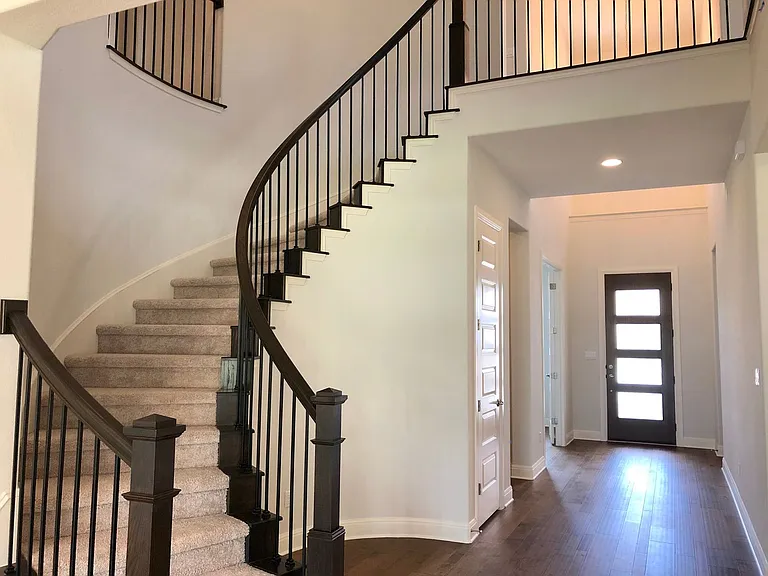 1920 Murano Ln — Photo 10