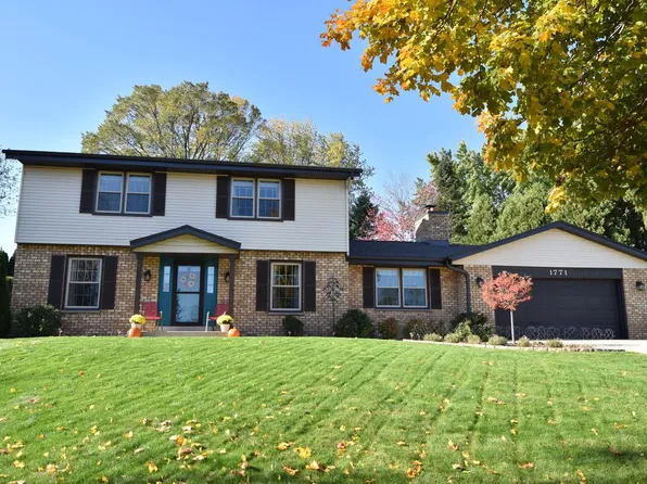 1771 Linden COURT, Grafton, WI 53024