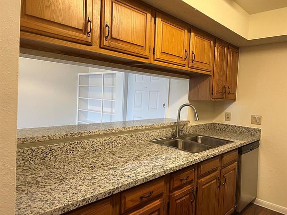 5th image of 2826 S Bartell Dr APT 25