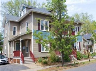 24 Graves Ave, Northampton, MA 01060