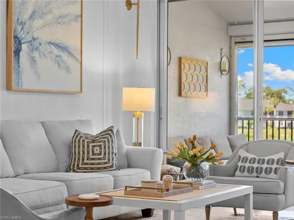 2215 Chesterbrook CT #204, NAPLES, FL 34109